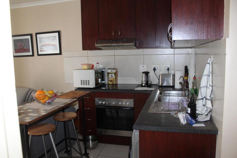 2 Bedroom Property for Sale in Buhrein Western Cape